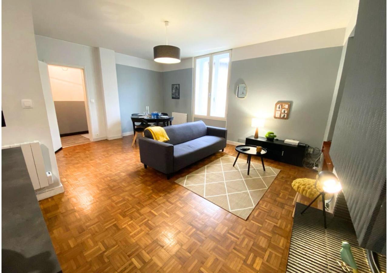 Апартаменти Le 107 - Poitiers - Chu - La Conciergerie. Екстер'єр фото